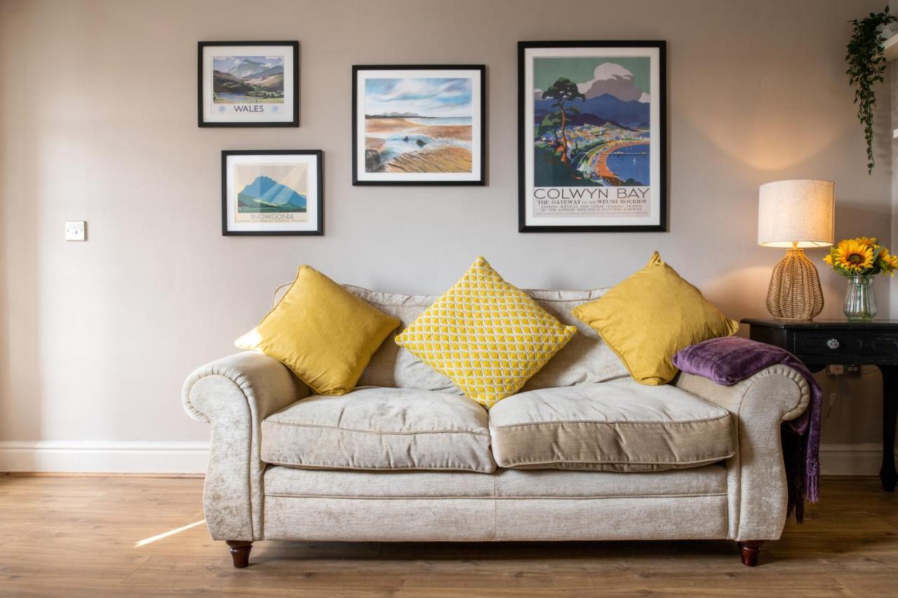 Windy Ridge Terrace With Beautiful Sea Views, North Wales Coast Villa Old Colwyn Buitenkant foto