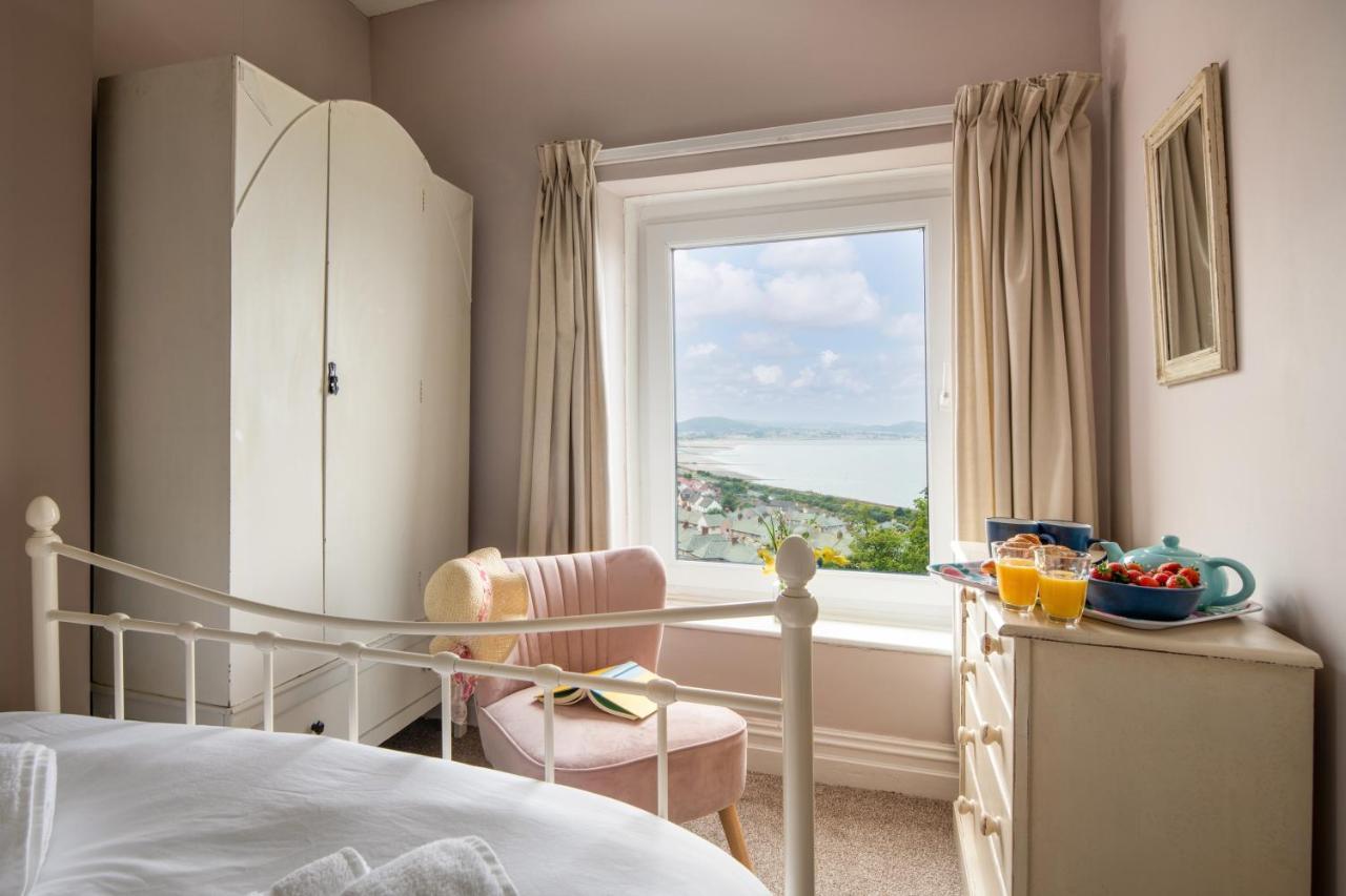 Windy Ridge Terrace With Beautiful Sea Views, North Wales Coast Villa Old Colwyn Buitenkant foto
