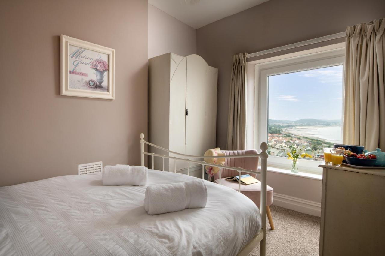 Windy Ridge Terrace With Beautiful Sea Views, North Wales Coast Villa Old Colwyn Buitenkant foto